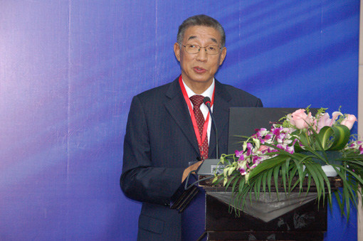 中國電子元件協(xié)會(huì)理事長溫學(xué)禮