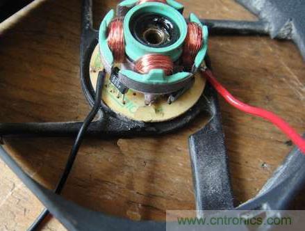 想減少電費嗎？DIY一個迷你風力發(fā)電機吧