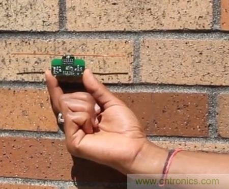 網(wǎng)友熱議：無電池手機能否實現(xiàn)？