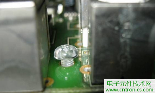 觸摸屏售價(jià)過(guò)萬(wàn)？一臺(tái)工控設(shè)備觸摸屏拆解