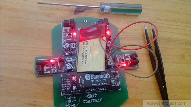 牛人力作！PCB版藍(lán)牙智能小車DIY