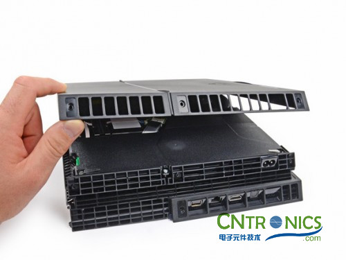 游戲機內(nèi)部的秘密:逆天級拆解索尼 PALY STATION 4!