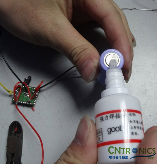 達(dá)人創(chuàng)意DIY:無(wú)線2.4G音頻收發(fā)器