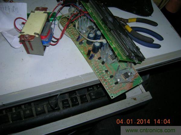 巧奪天工！大神利用山寨功放為高性價比逆變器&ldquo;穿新衣&rdquo;