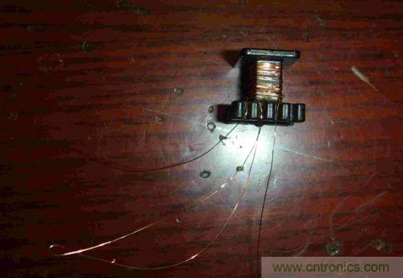 DIY單管自激，領(lǐng)略高壓電火花風(fēng)采