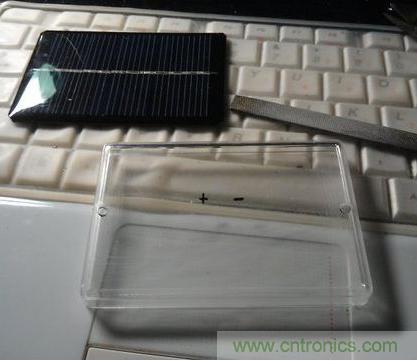 精巧DIY:綠色天然環(huán)保的太陽能移動電源