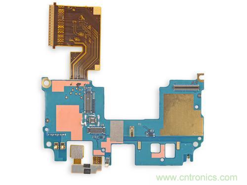 牛人強(qiáng)拆！新HTC One(M8)真機(jī)精密做工難修理