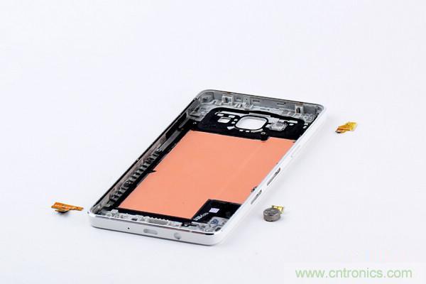 拆解狂魔荼毒新機(jī)三星金屬Galaxy A5，看槽點(diǎn)在何方？