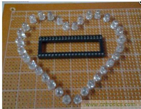 “心”型LED 焊接正面布局圖