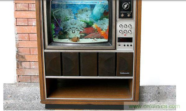 懷舊文藝風，舊模擬電視機的改造