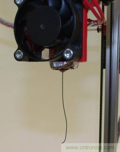 變廢為寶，看老式DVD如何改造成3D打印機(jī)？