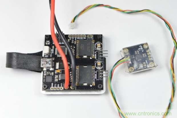 攝影發(fā)燒友：想要相機(jī)穩(wěn)如雞頭，學(xué)我DIY自平衡相機(jī)穩(wěn)定器