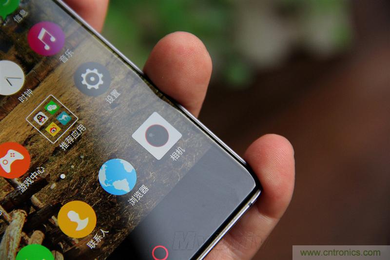 無邊框的 nubia Z9 ，一款既有驚喜，又有驚艷的智能手機