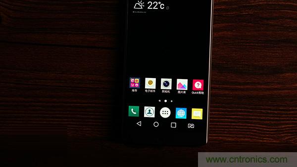 業(yè)界良心 LG V10 評測:剛毅、冷峻，不失人性化