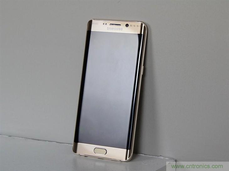 三星S6 edge+評(píng)測(cè)：擊退note 5，帶著雙曲屏卷土重來(lái)
