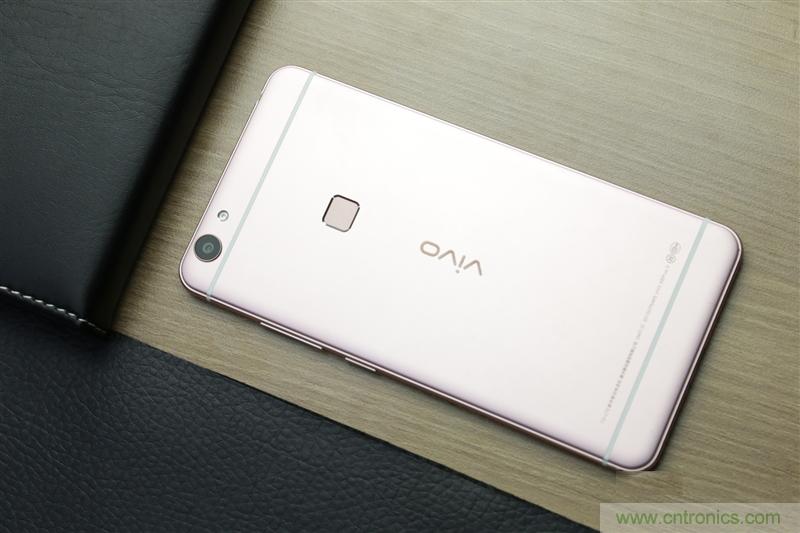 Hi-Fi革命！vivo X6 Plus深度評(píng)測(cè)：夠快才暢快