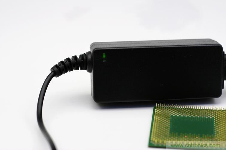 一款能喚起 70 后工程師朋友&ldquo;童年趣事&rdquo;的迷你電烙鐵！