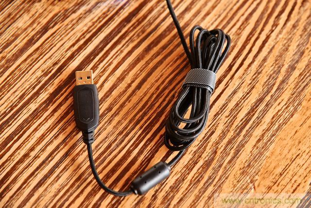 左手寫愛，右手寫他&mdash;&mdash;從此鍵盤鼠標不分家！