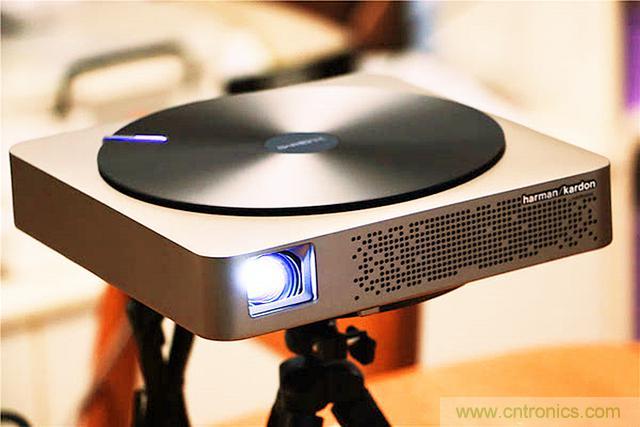 無屏電視時代已然來臨，客廳你做好準(zhǔn)備了嗎？