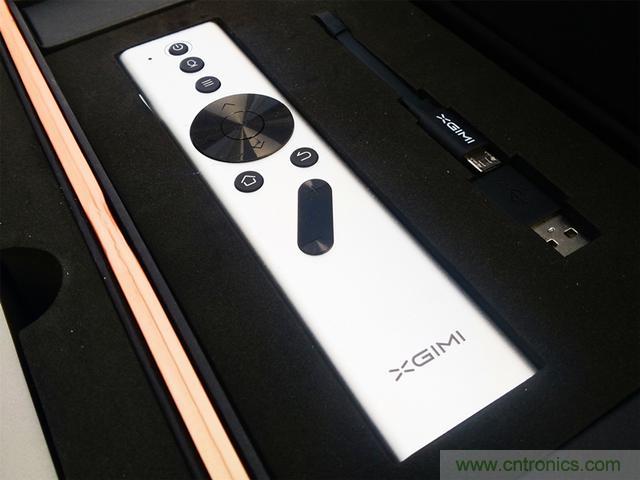 無屏電視時代已然來臨，客廳你做好準(zhǔn)備了嗎？