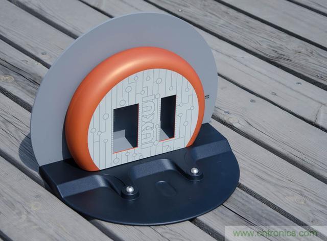 智能導(dǎo)航掃地機(jī)器人，以內(nèi)更靠譜！