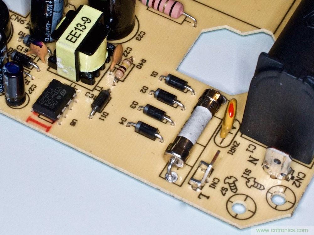 電磁爐里都用了哪些元器件？