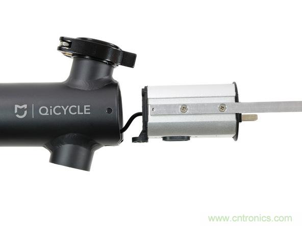 從電池到傳感器，完整拆解小米智能自行車