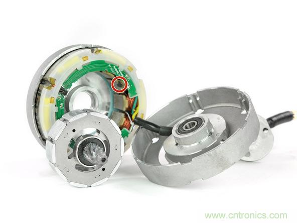 從電池到傳感器，完整拆解小米智能自行車