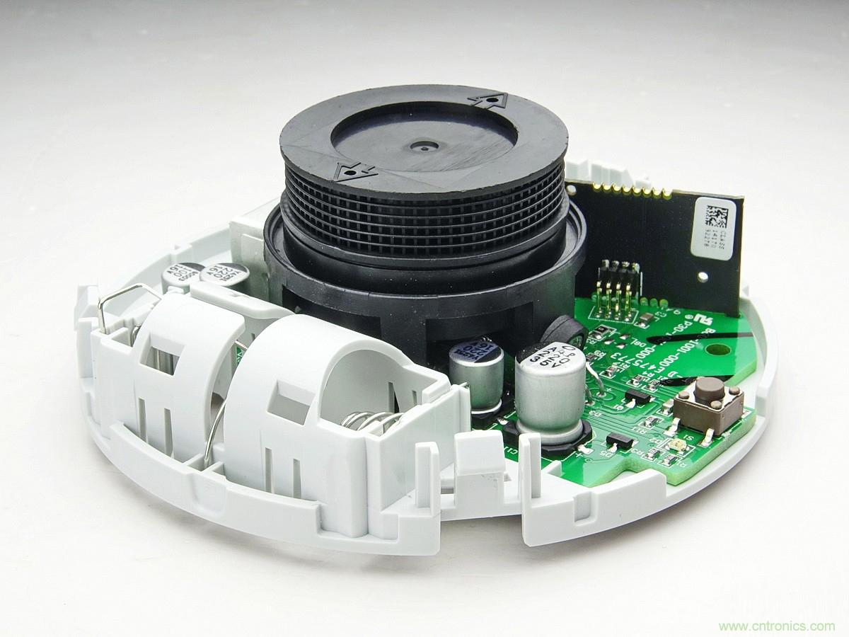 小米煙霧報警器拆解：一顆電池可用五年是如何做到的？