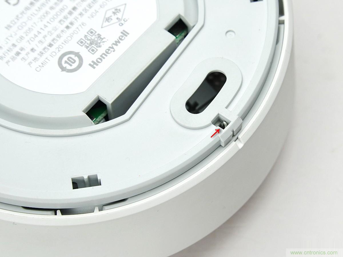 小米煙霧報警器拆解：一顆電池可用五年是如何做到的？