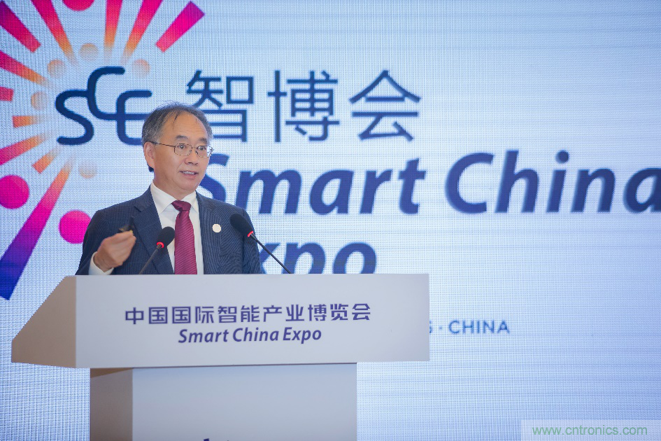 新思科技亮相中國國際智能產(chǎn)業(yè)博覽會(huì)，推動(dòng)中國汽車電子產(chǎn)業(yè)智能化的新生態(tài)體系建設(shè)