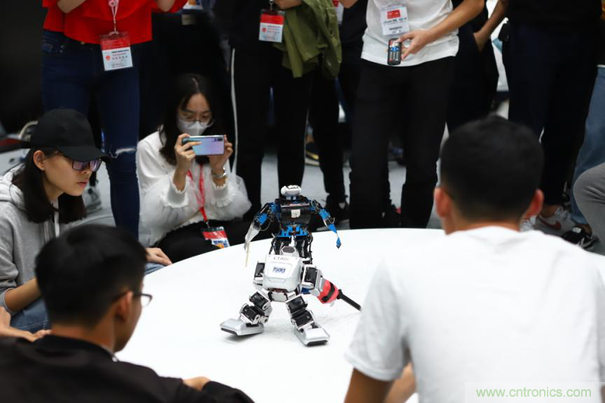 在數(shù)字浪潮中智慧揚(yáng)帆&mdash;&mdash;第四屆中國(guó)（廣東）國(guó)際&ldquo;互聯(lián)網(wǎng)+&rdquo;博覽會(huì)圓滿(mǎn)落下帷幕