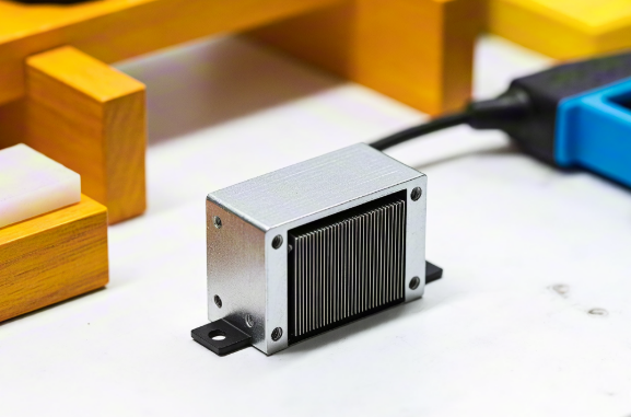 壓電蜂鳴器技術深度剖析：原理、優(yōu)勢與國內外廠商對比